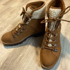 Brand New Marc Fisher Boots 🥾 sz. 6 1/2